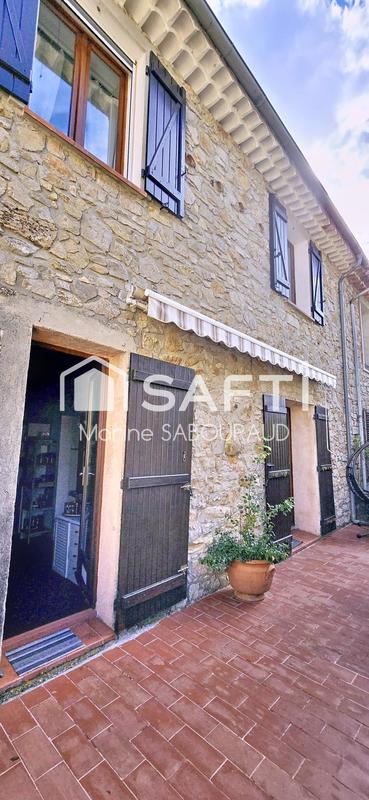 Maison - 190 m² - 5 pièces