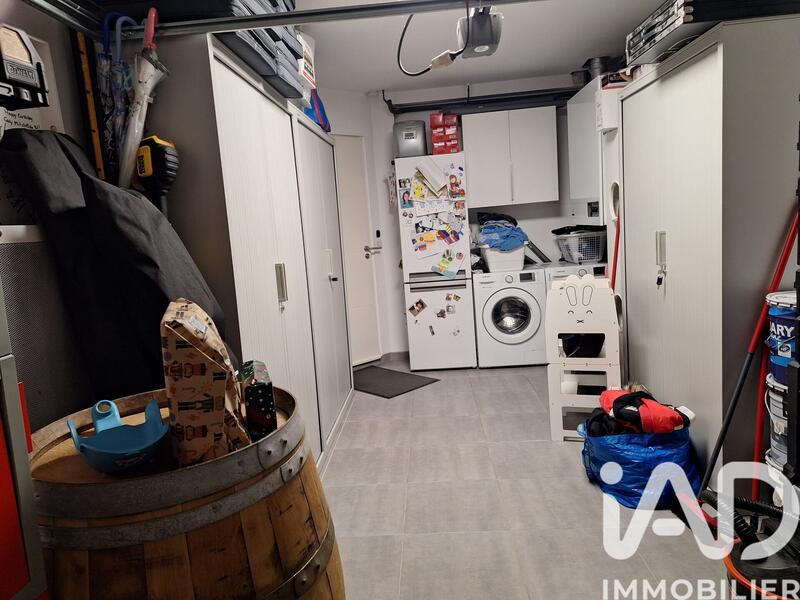 Maison - 140 m² - 8 pièces