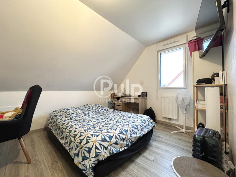 Pavillon - 125 m² - 7 pièces