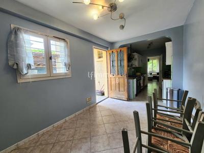 Maison - 127 m² - 6 pièces