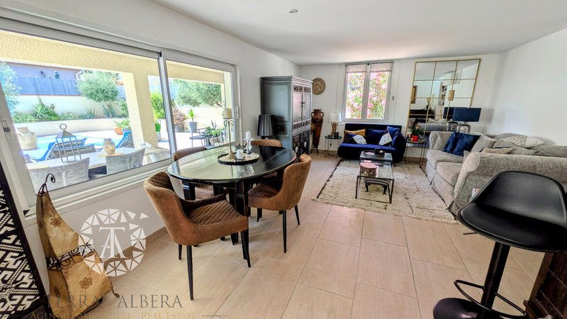 Villa - 145 m² - 6 pièces