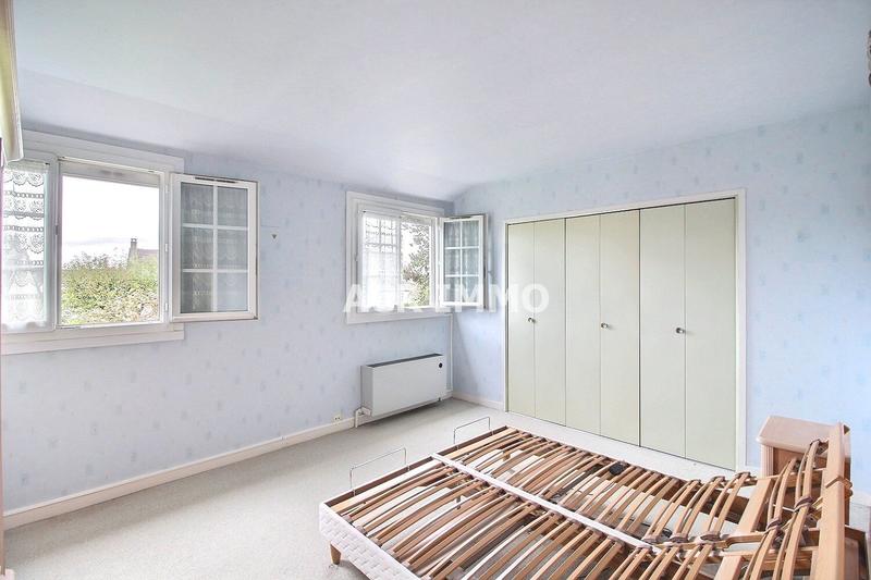 Maison - 110 m² - 6 pièces