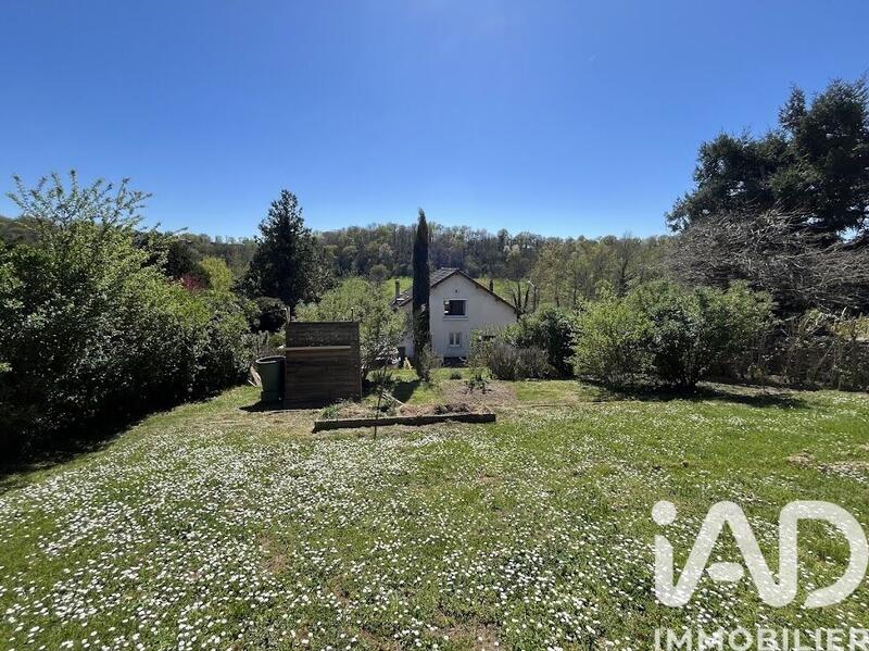 Maison - 123 m² - 5 pièces