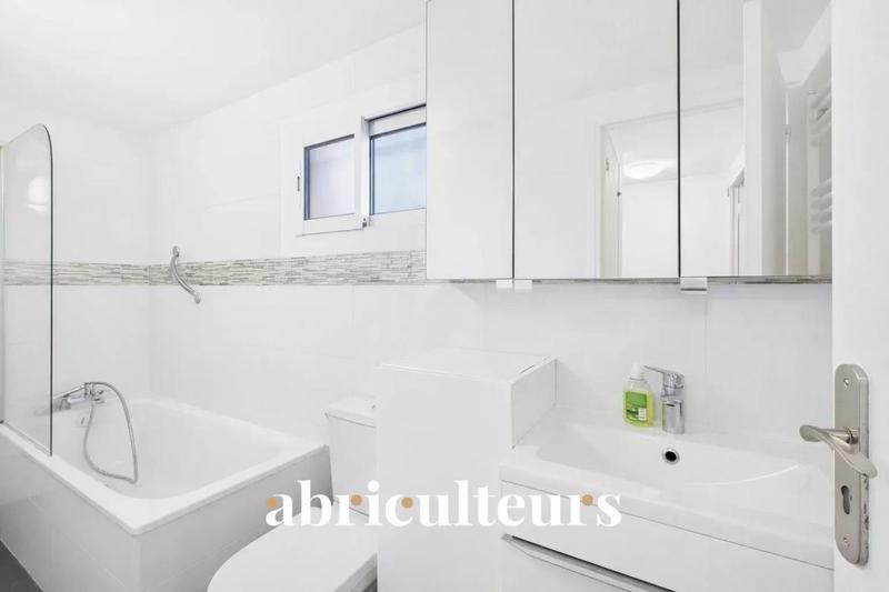 Maison - 162 m² - 6 pièces