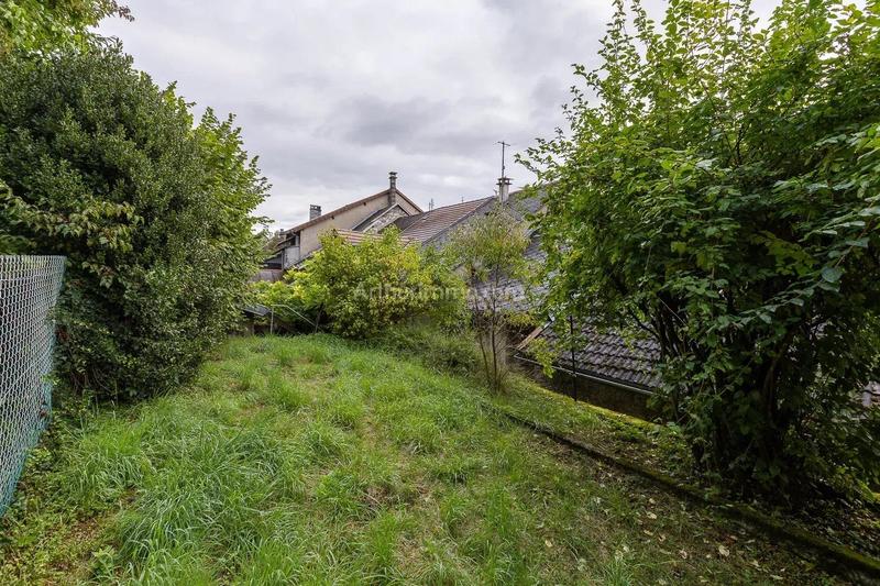 Maison - 98 m² - 3 pièces