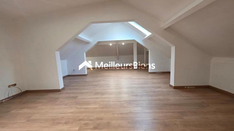 Villa - 170 m² - 6 pièces