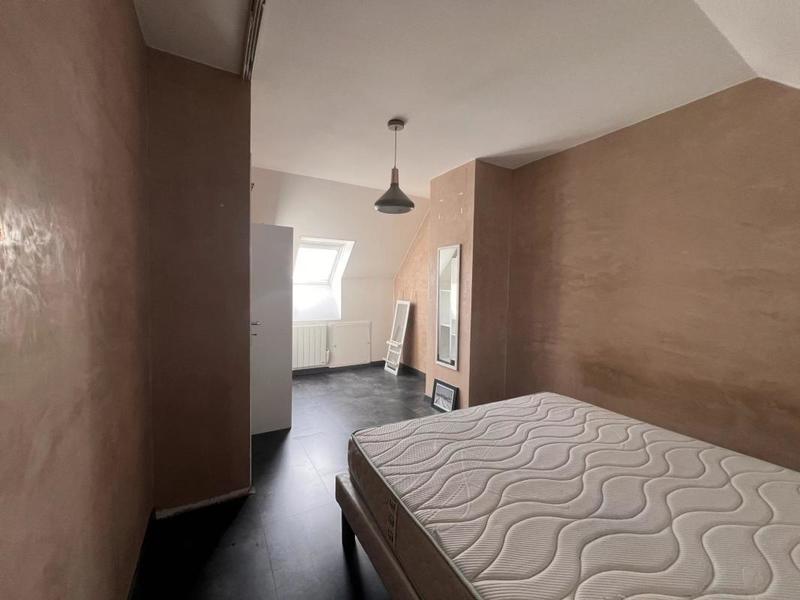 Maison - 84 m² - 5 pièces