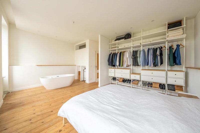 Maison de maîtres - 220 m² - 7 pièces