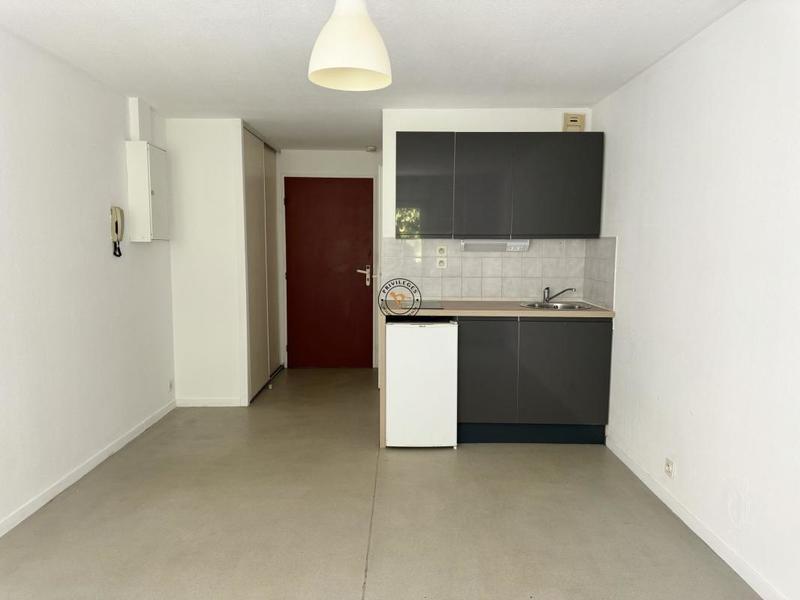 Studio - 20 m² - 1 pièce
