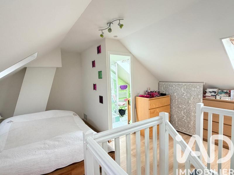 Maison - 109 m² - 7 pièces