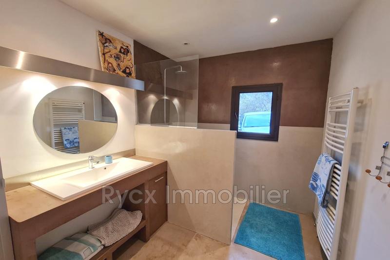 Maison - 180 m² - 6 pièces