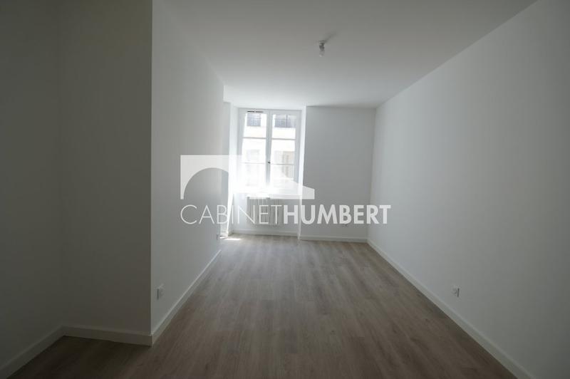 Appartement - 79 m² - 3 pièces