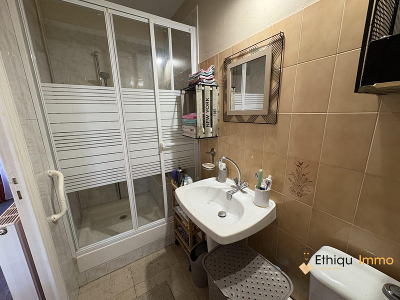 Maison ancienne - 248 m² - 8 pièces