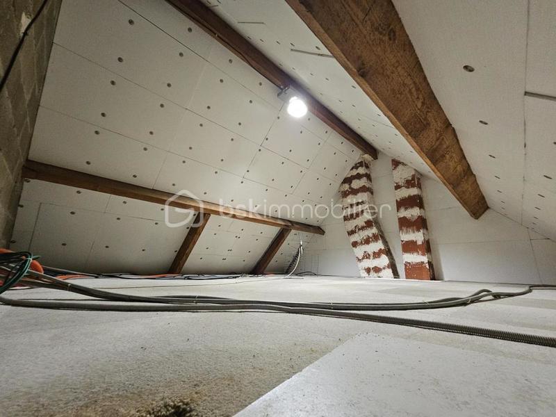 Pavillon - 150 m² - 6 pièces