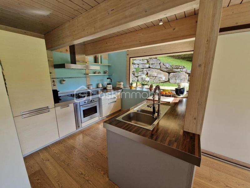 Maison - 151 m² - 7 pièces