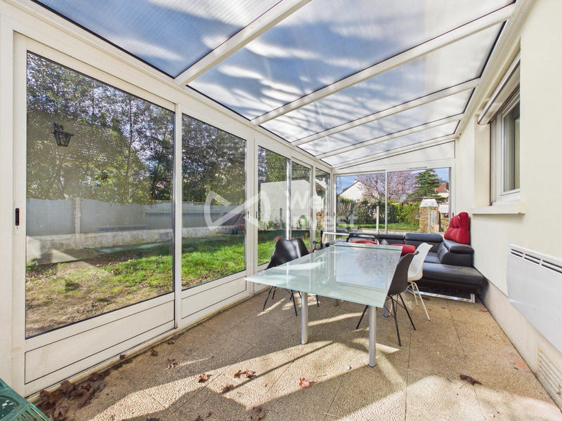 Maison - 104 m² - 5 pièces