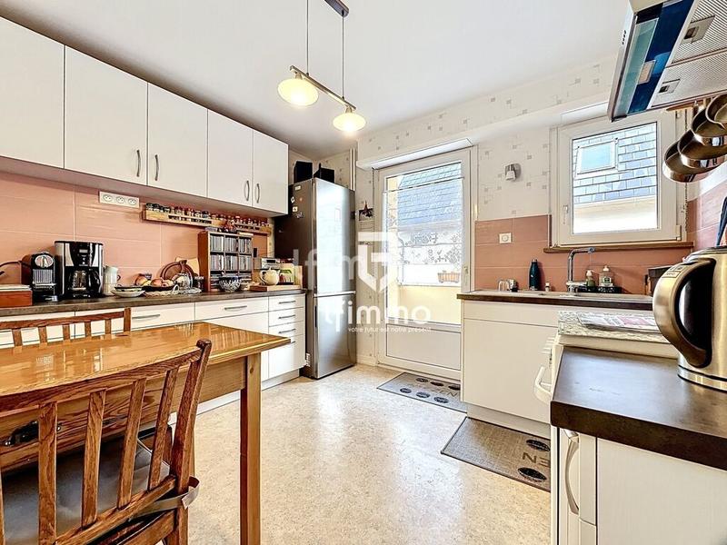 Maison - 106 m² - 5 pièces