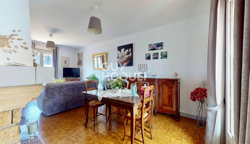 Maison - 98 m² - 5 pièces