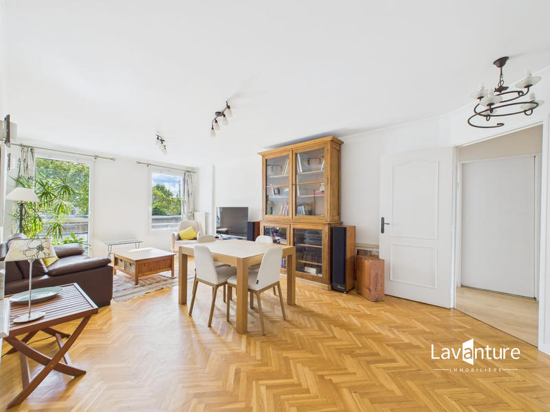 Appartement - 89 m² - 4 pièces