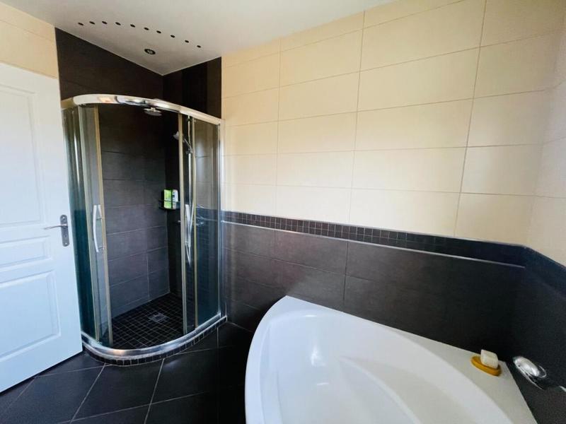 Villa - 125 m² - 4 pièces