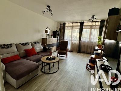 Appartement - 98 m² - 5 pièces