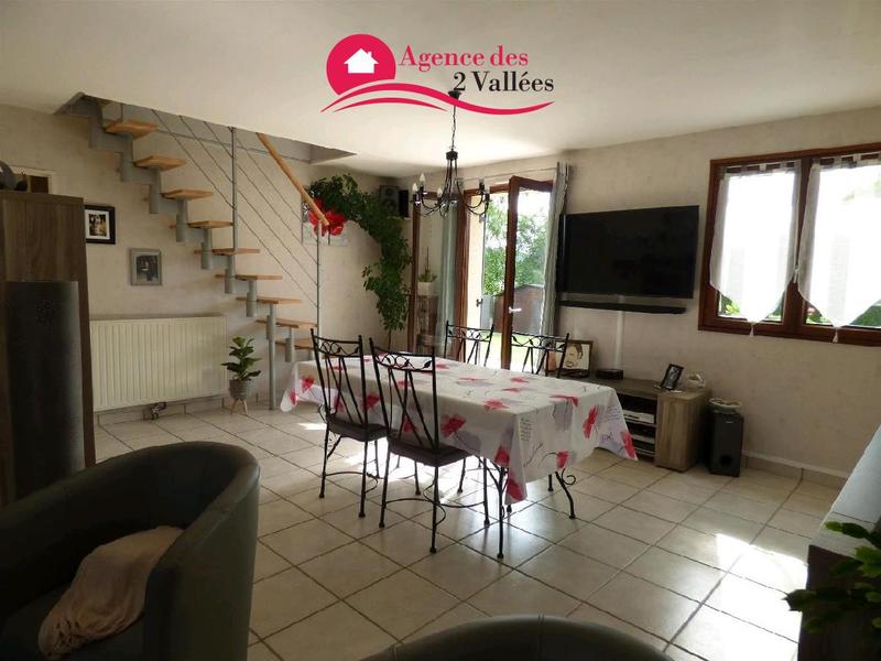 Maison - 122 m² - 8 pièces