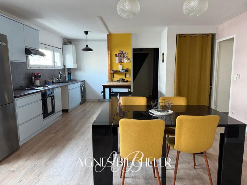 Appartement - 86 m² - 3 pièces