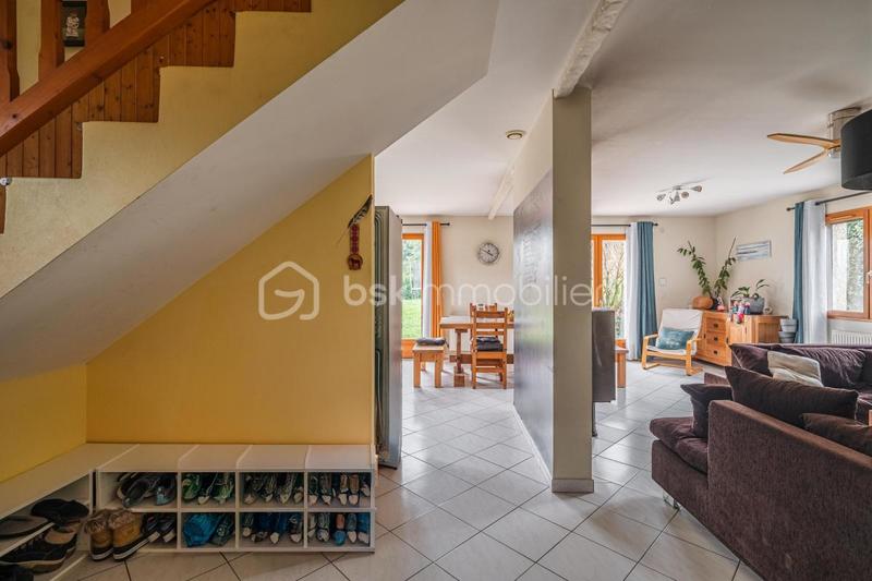 Maison - 140 m² - 5 pièces