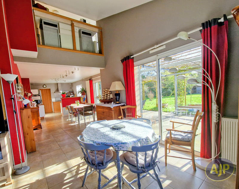 Maison - 117 m² - 5 pièces