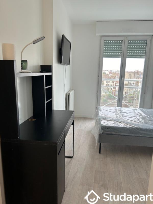 Chambre - 12 m² - 1 pièce