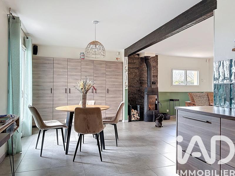Maison - 137 m² - 6 pièces