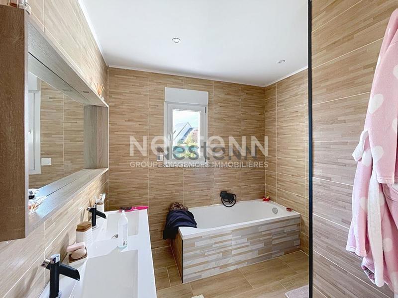 Maison - 120 m² - 4 pièces