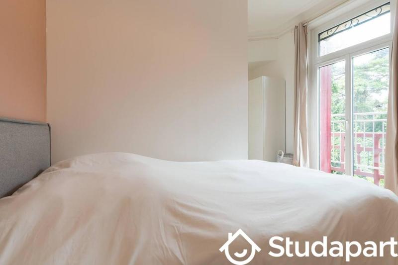 Chambre - 24 m² - 1 pièce