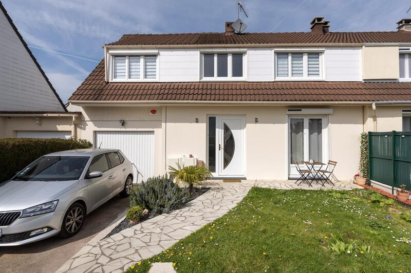 Maison - 106 m² - 5 pièces