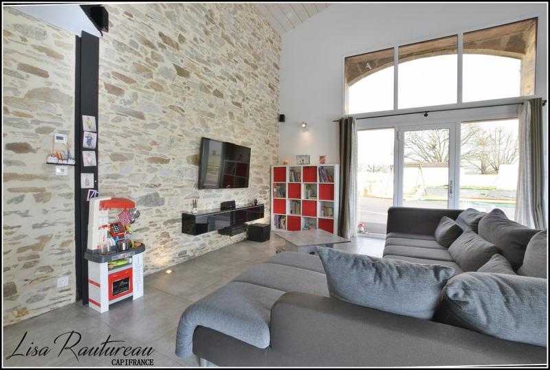 Grange - 162 m² - 6 pièces