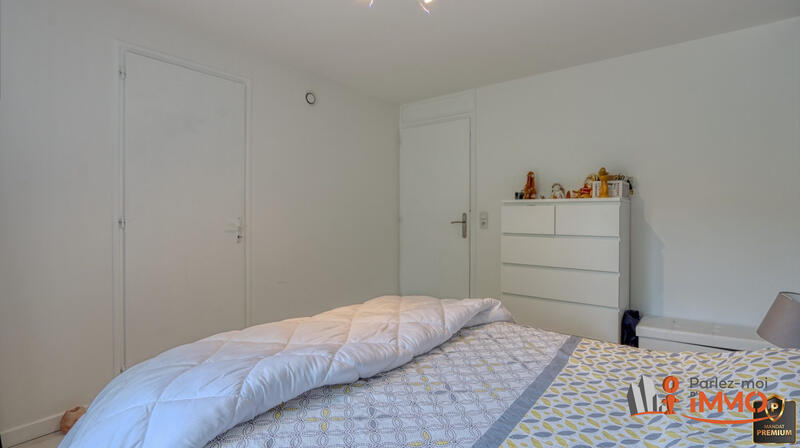 Villa - 80 m² - 4 pièces