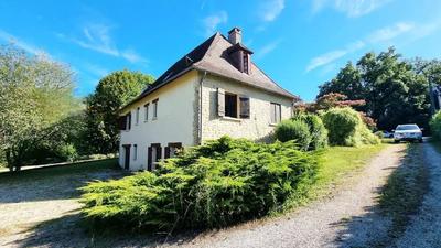 Maison - 175 m² - 6 pièces