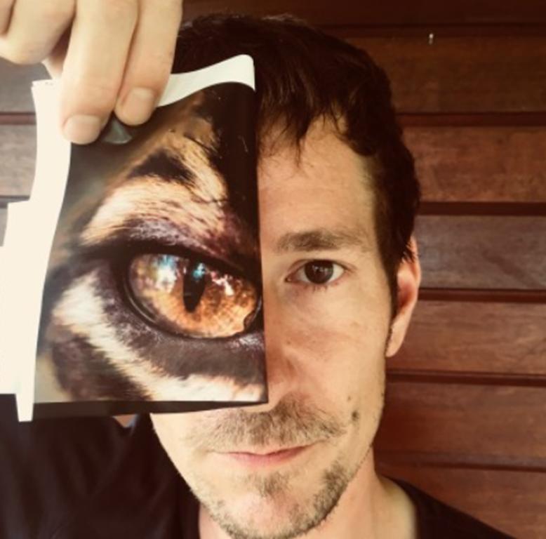 Théâtre : le vieux qui lisait des romans d'amour