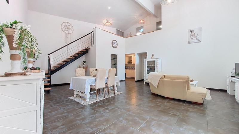 Maison - 120 m² - 4 pièces