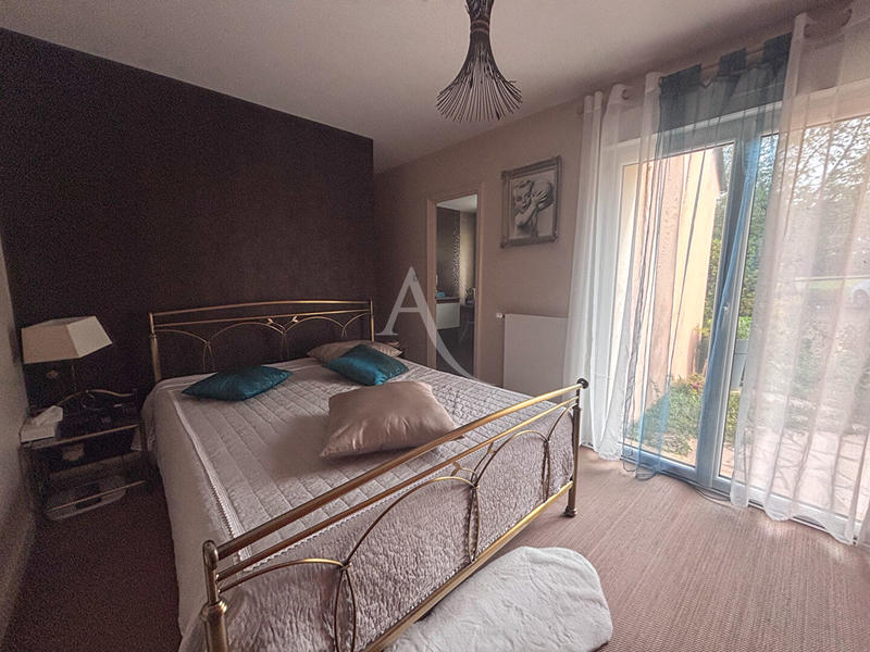 Maison - 165 m² - 5 pièces