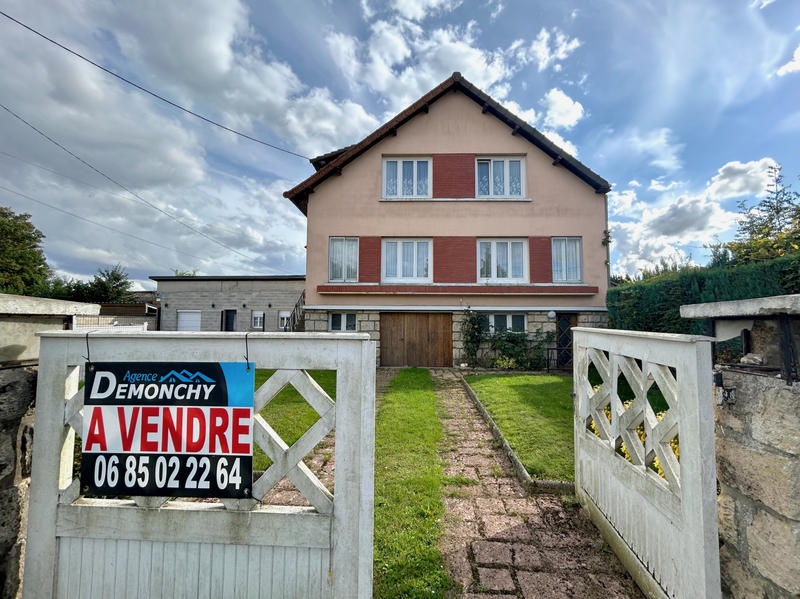 Maison - 140 m² - 7 pièces