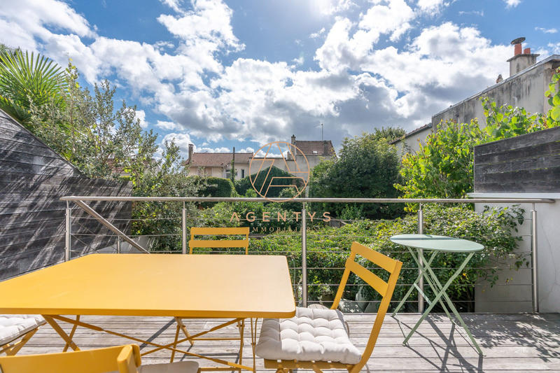 Maison - 95 m² - 7 pièces