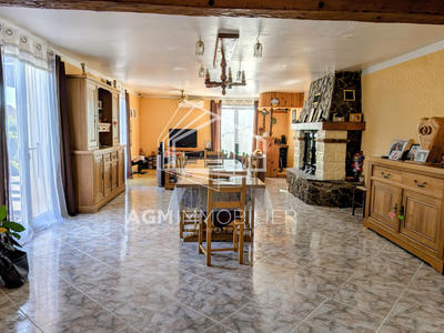 Villa - 133 m² - 5 pièces