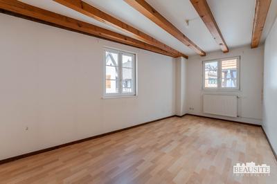 Duplex - 97 m² - 4 pièces