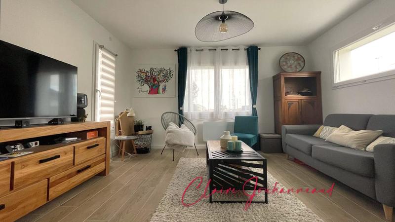 Maison - 97 m² - 5 pièces