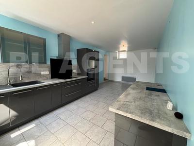 Maison de village - 121 m² - 5 pièces