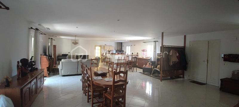 Maison - 188 m² - 5 pièces