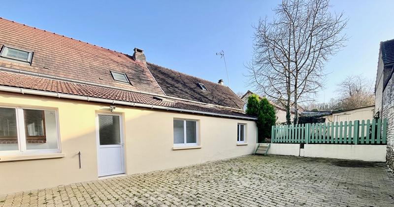 Maison - 112 m² - 7 pièces