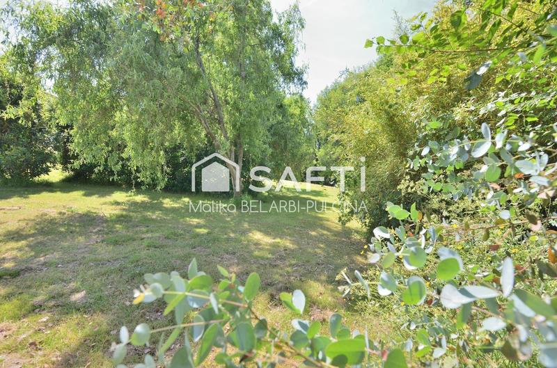 Villa - 297 m² - 6 pièces