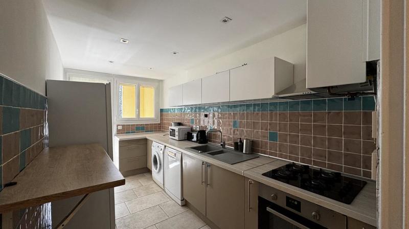 Appartement - 74 m² - 4 pièces